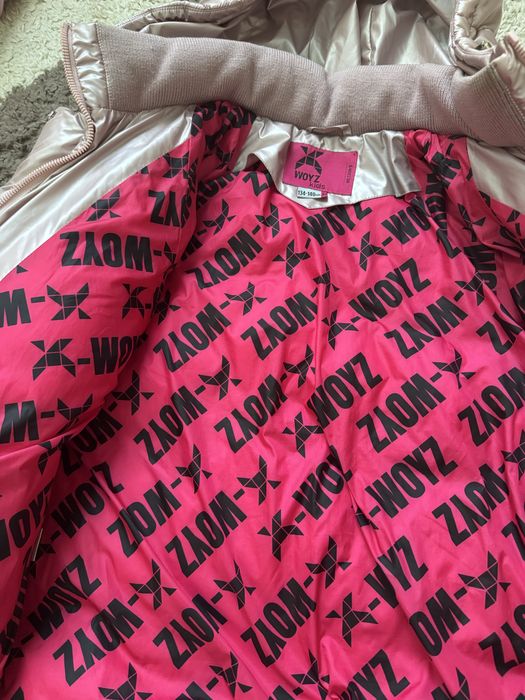 Зимова куртка для дівчинки на зріст 134-140