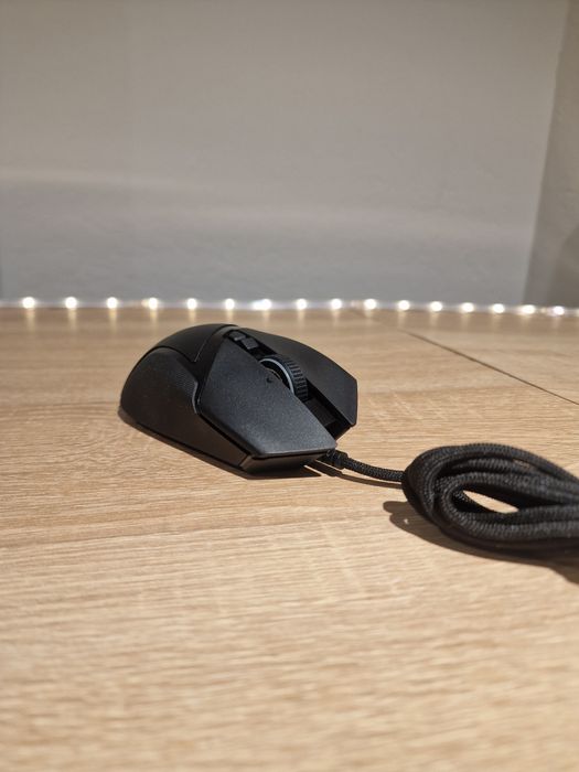 Дротова ігрова миша Razer Basilisk V3.