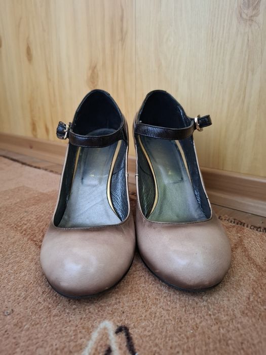 Туфлі шкіряні жіночі /лодочки/ босоніжки на каблуку