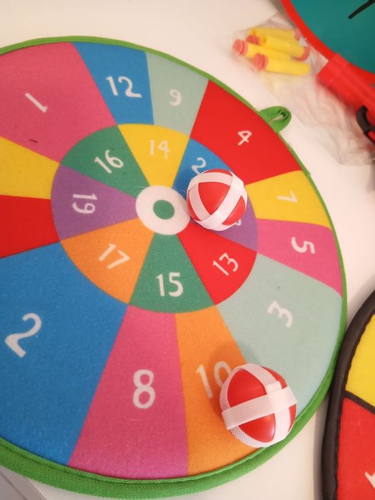 Venda exclusiva lote: Jogo de Dardos com pistola + 2 de velcro 4 bolas