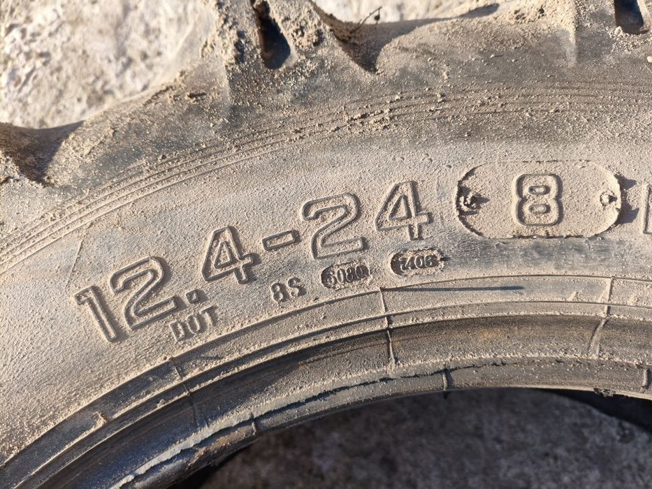 Petlas TA-60 12.40-24 120 A6 8 PR 2 sztuki