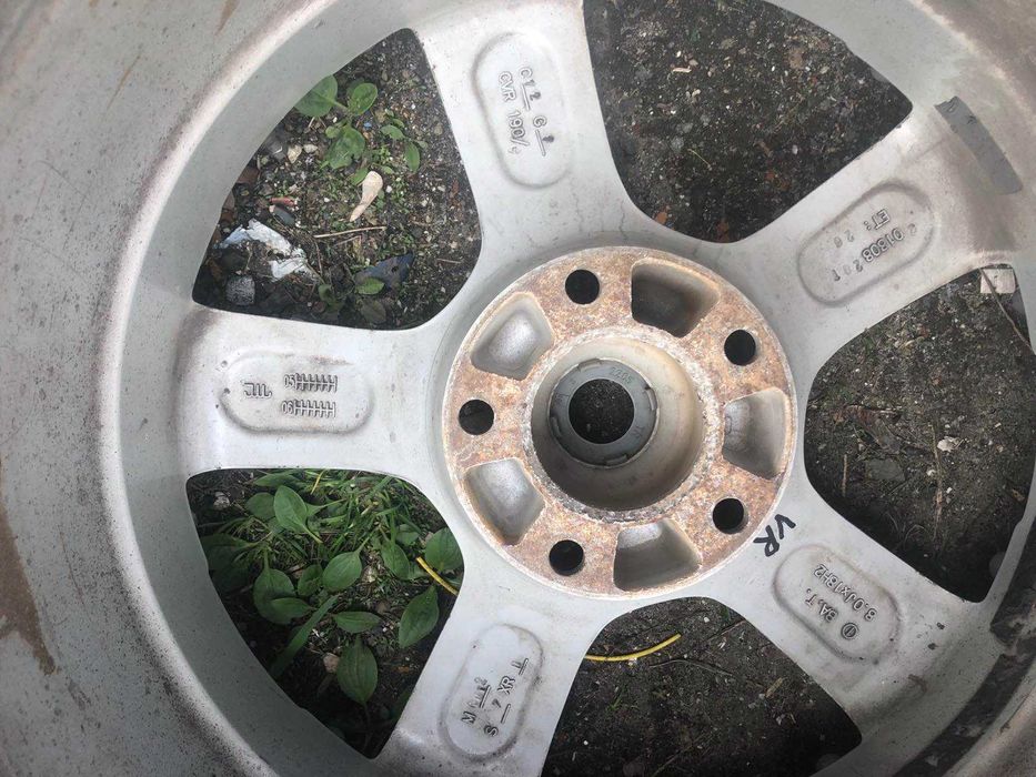 Диски R18 + резина в комплекиі в чудовому стані