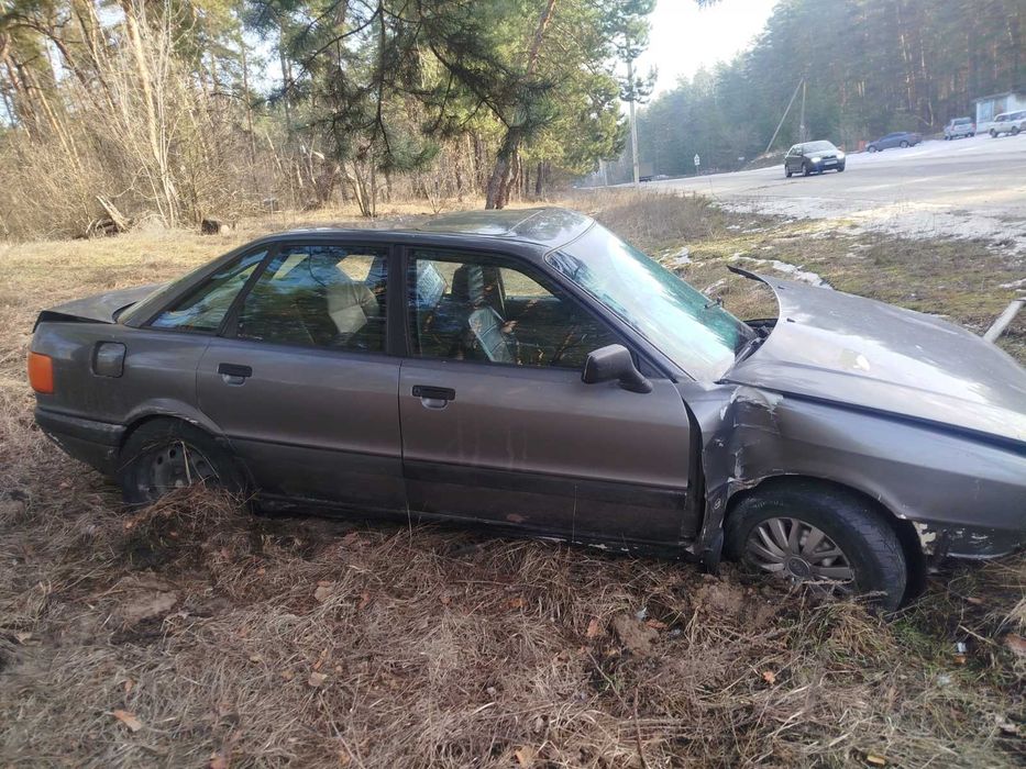 Audi 80 B3 (1986-1991) автошрот авторозборка запчастини