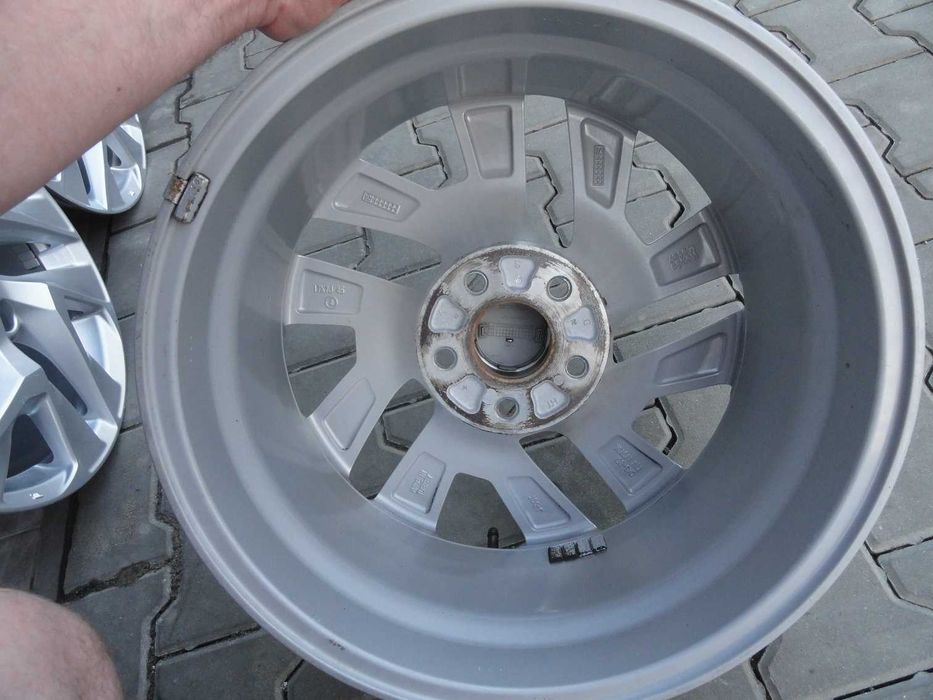 Alufelgi 5x114,3 Oryginał Honda CR-V 17" FR-V Civic Stan Idealny