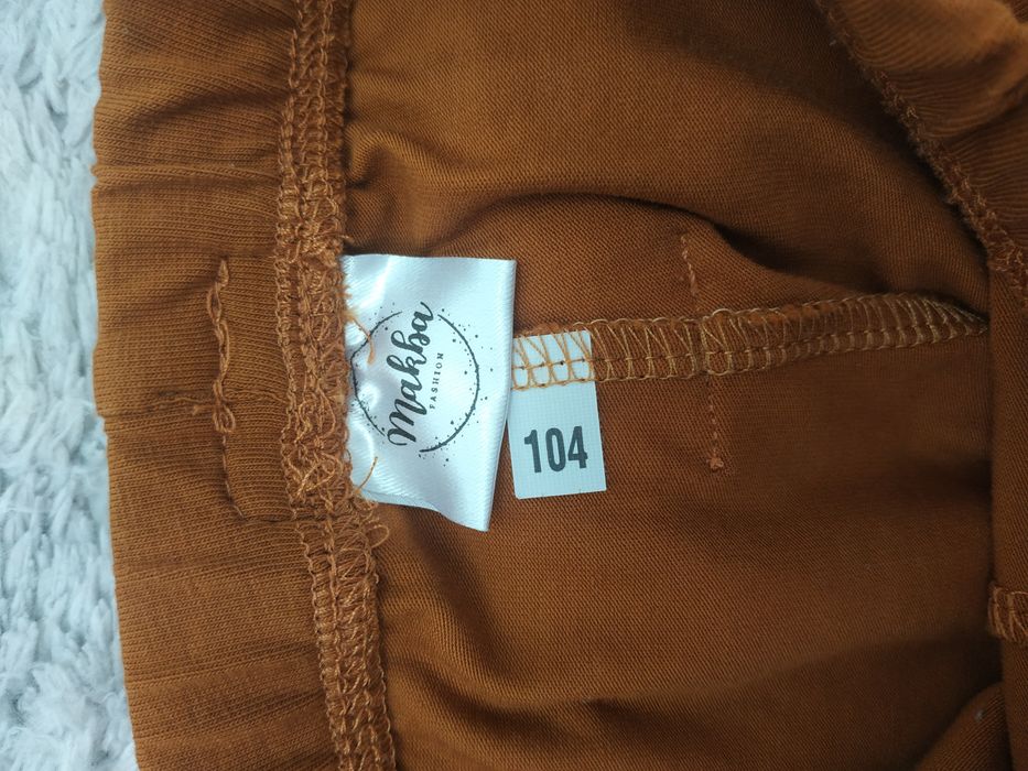 Legginsy z kokardą z tyłu/jasnobrązowe/camel/MakBa/r.98/104