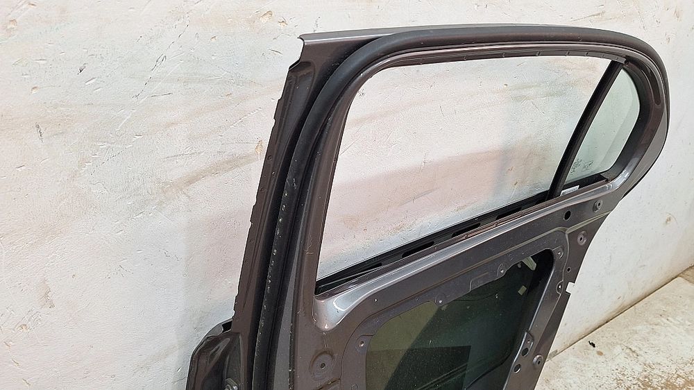 Drzwi Prawy Tył Mercedes W177 A-Klasa + Szyba