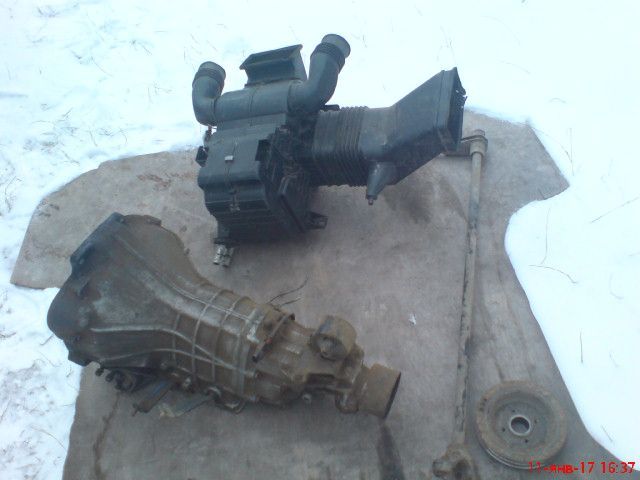 Hyndaj-100 поршня шатуни топлівний насос багато інших