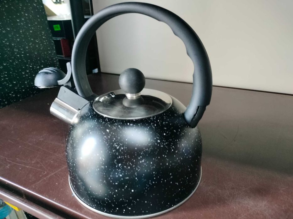 Mały czajnik dla dwóch osób 1,2 litra indukcja gaz gaz nowy zapakowany