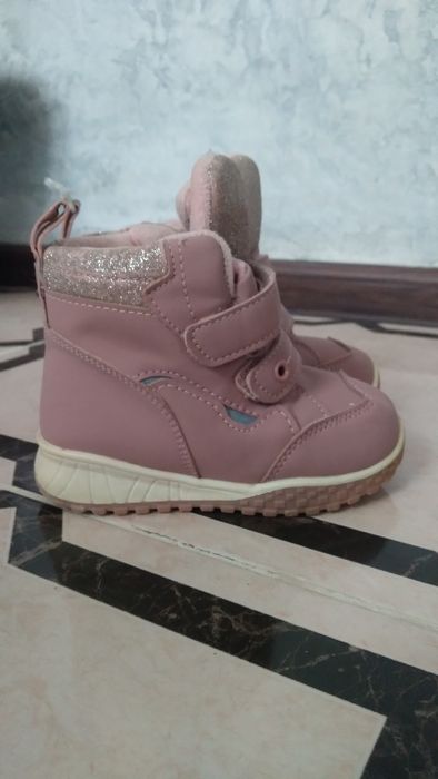 Черевики для дівчинки 24р