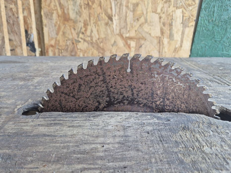 Krajzega 400v pilarka stołowa do drewna opału