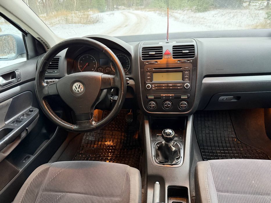 Продам Volkswagen Jetta