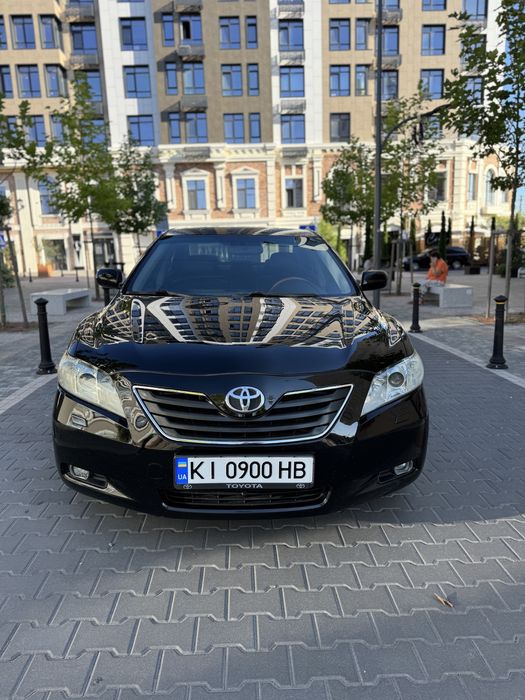 Продам Toyota Camri 40
