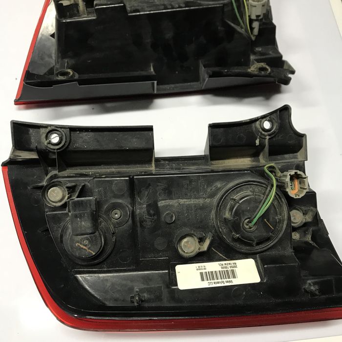 Стопи, стоп сигнал, задні фари фонар infiniti qx56 nissan armada titan