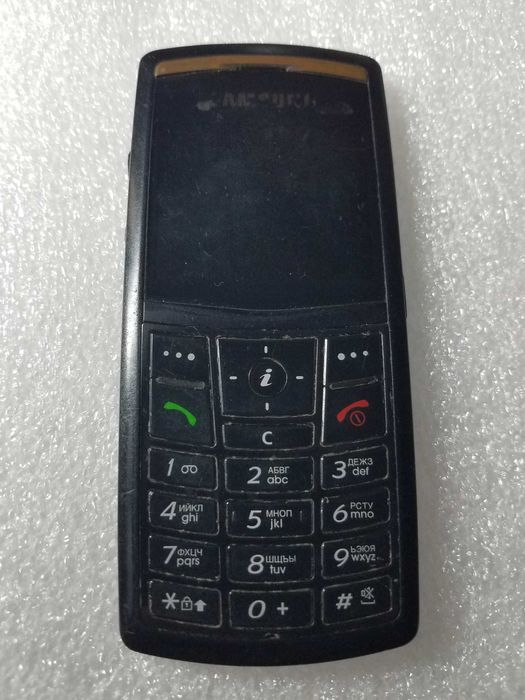 Мобильные телефоны Samsung SGH-820