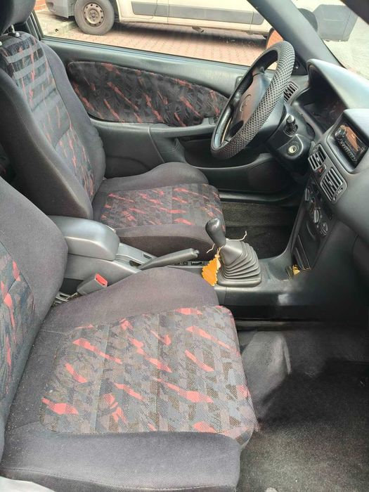 Toyota Corolla 3p