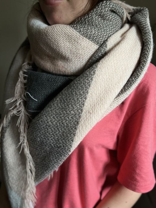 Długi, ciepły szalik