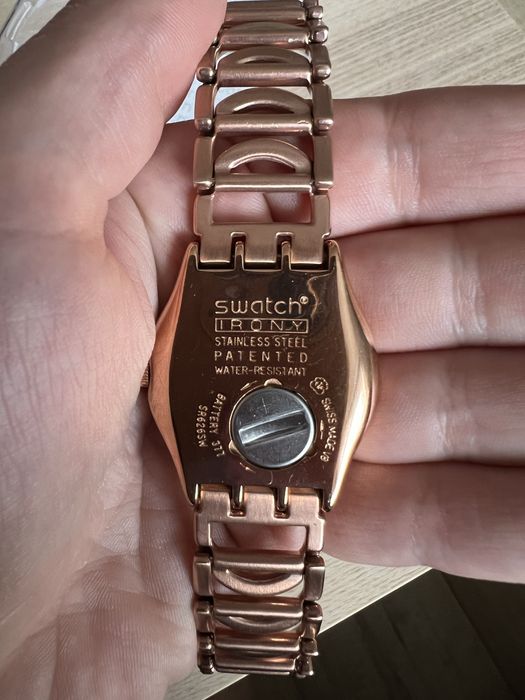 Zegarek Swatch, różowe złoto