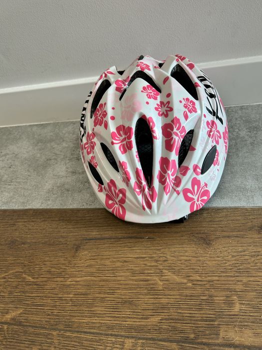 Kask Kellys dla dziewczynki 6-8 lat