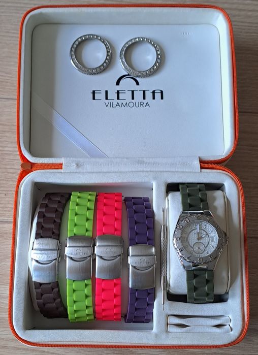 Relógio  ELETTA Vilamoura, com 5 Braceletes e 2 Aros. Como NOVO
Só entrego pessoalmente