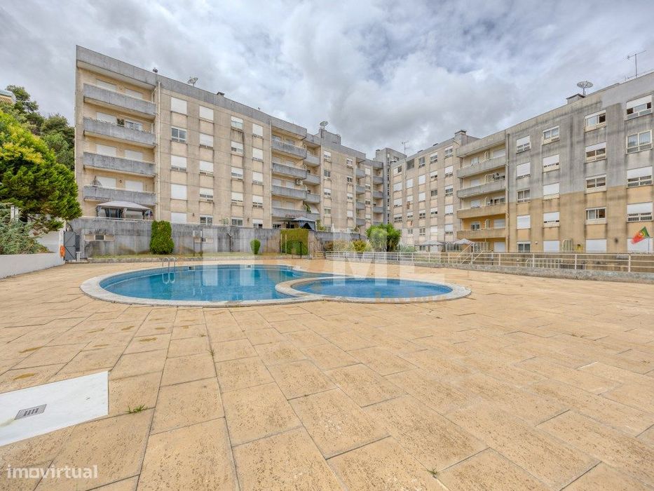 T1 com Terraço Privativo, Piscina e L Garagem | Valongo