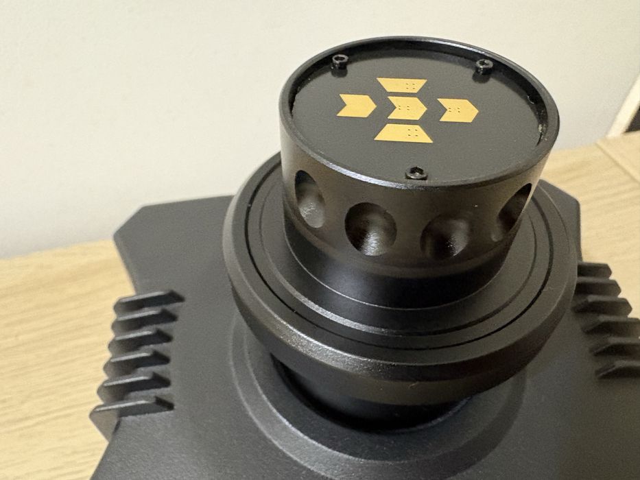 Base Moza R5 Direct Drive 5.5 Nm