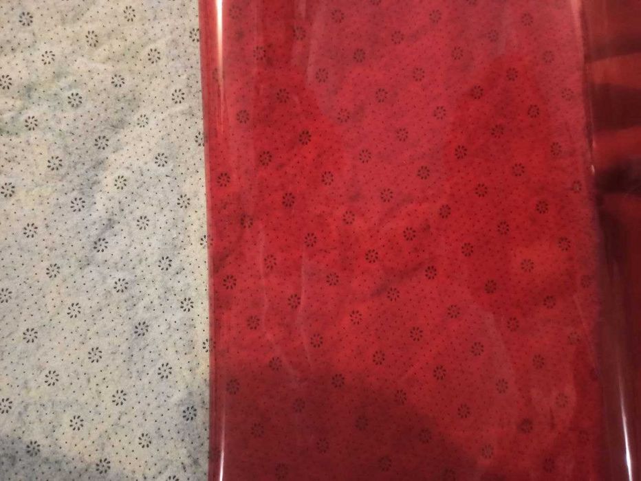 Пленка термоусадочная для моделей самолетов 2х0,6 м (красная)