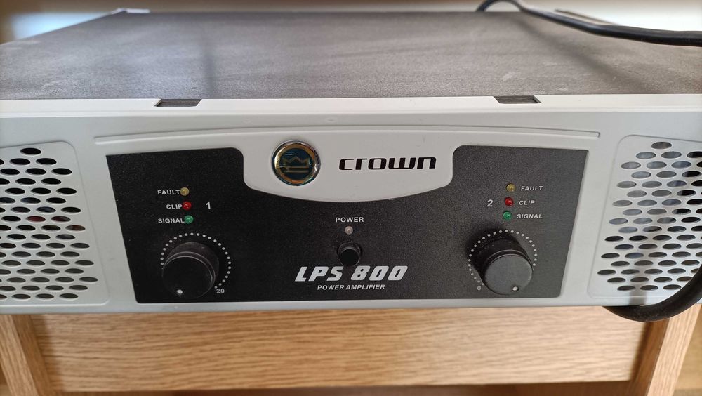 Amplificador de som de 500W - Crown LPS 800 power amplifier