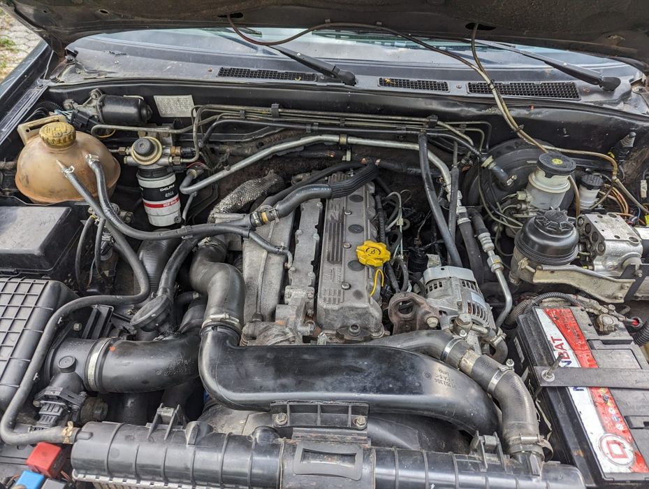 Opel Frontera 2.5 sport para pecas
