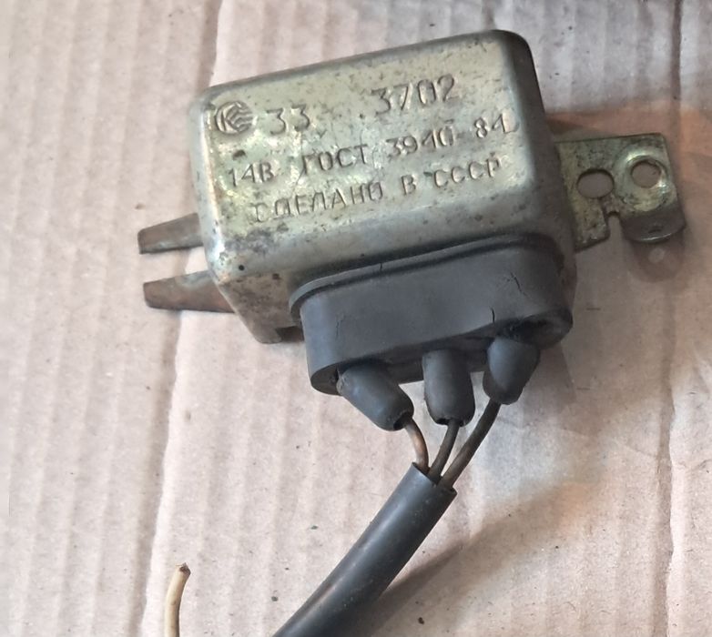 Регулятор напруги (комутатор) ДНЕПР, УРАЛ (Запчастини до мотоцикла)..