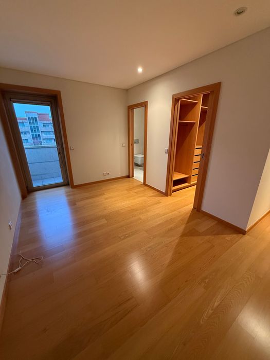 Arrenda-se T3 em Fraião