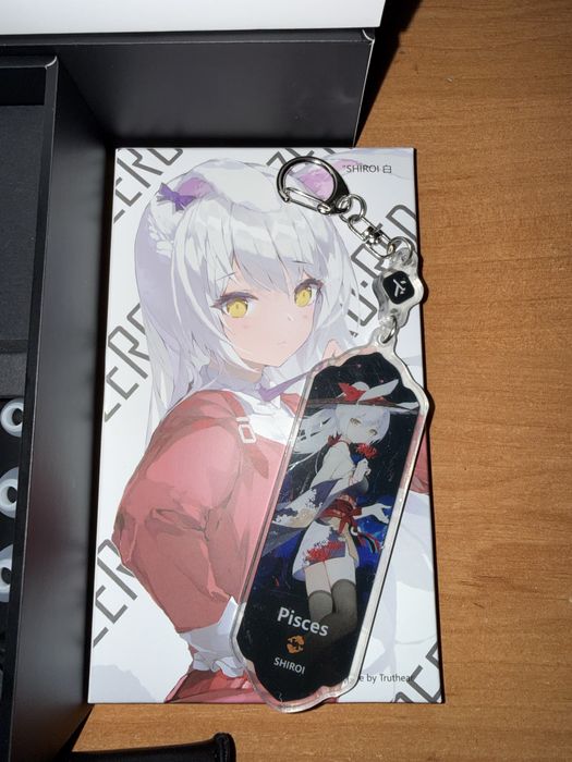 Навушники Truthear Zero Red.