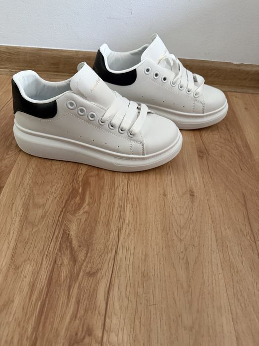 Buty McQueen nowe