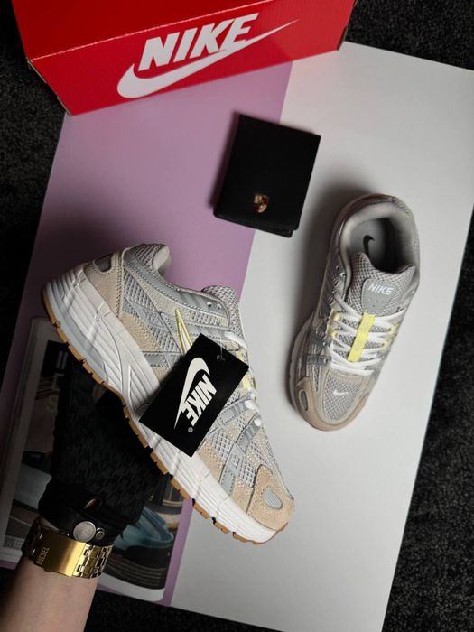 Жіночі кросівки найк Nike P-6000 W Light Grey Beige [36-41]