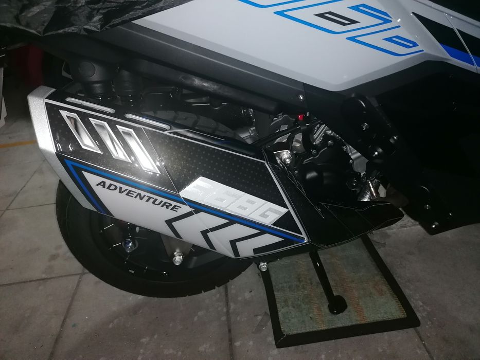 Moto Zontes 368G