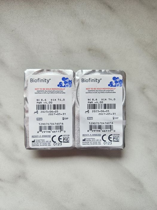 Soczewki Biofinity 2 szt. moc -4.00