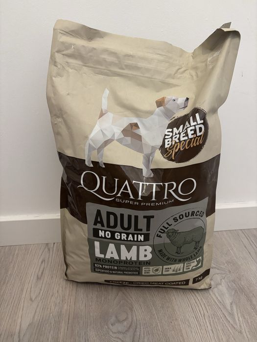 QUATTRO Small Adult mono jagnięcina 7kg