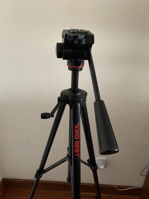 Tripé para máquina fotografica e câmara de vídeo