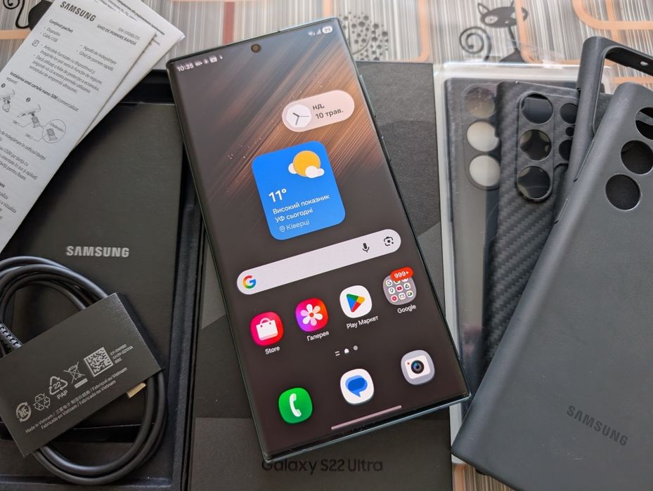 ІДЕАЛ Samsung Galaxy S22 Ultra 12-256Gb/Офіційний/2-Sim/NFC/Комплект/Без Вигораньня і Дефектів