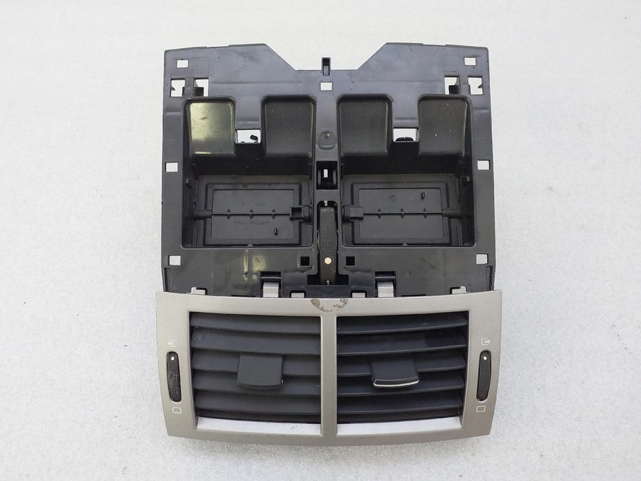 Difusor / saída de ar PEUGEOT 407 SW (6E_)