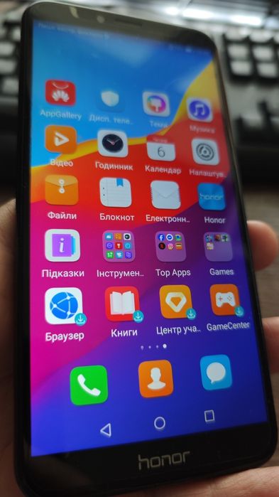 Смартфон honor 7a pro (aum-l29)