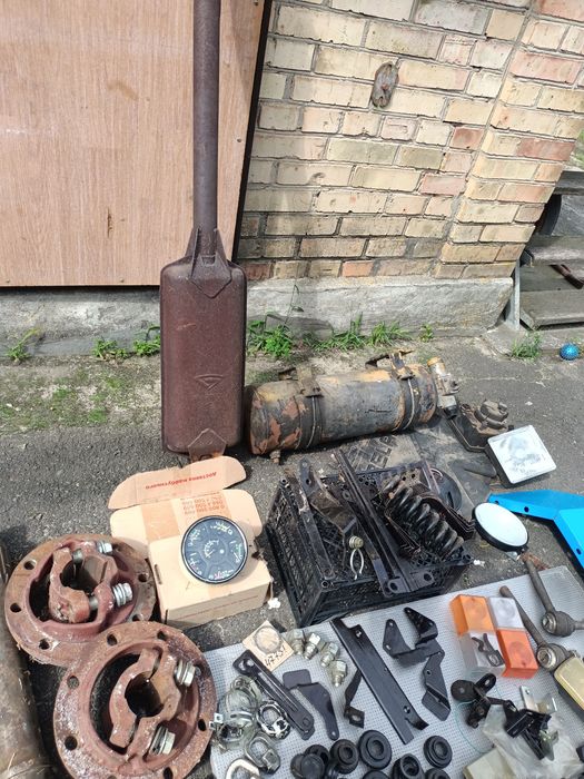 Запчастини трактора МТЗ 80-82