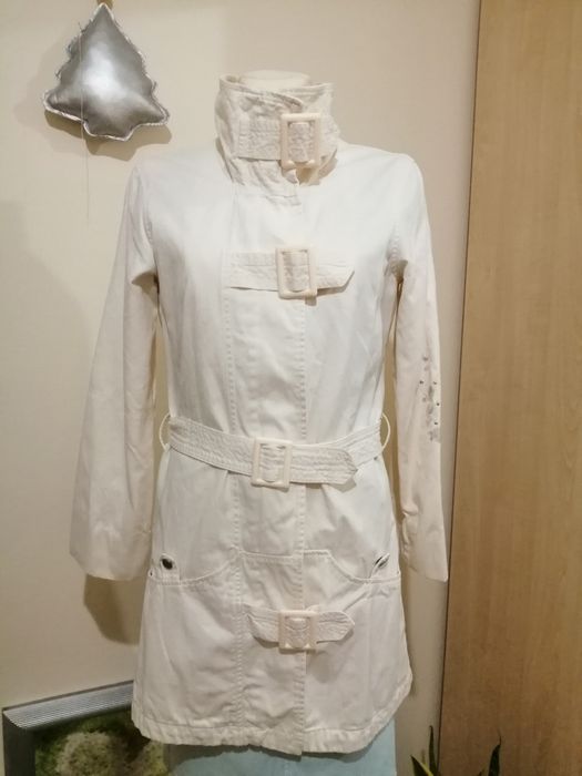 Vero Moda - kremowy płaszcz