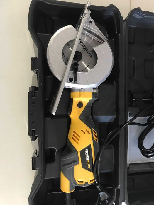 Різак по металу Powerplus POWX1410 600 Вт