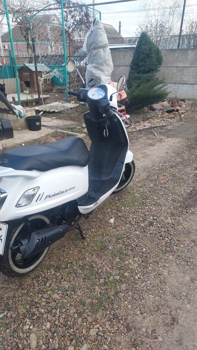 Скутер Sym Fiddle 150s