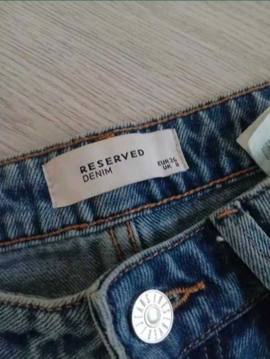 Джинси reserved 36 розмір сині