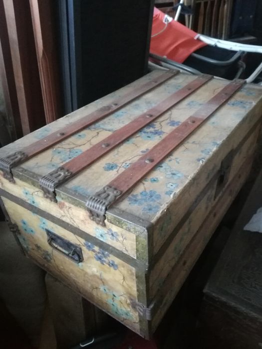 Arca baú antigo...64584572002946120