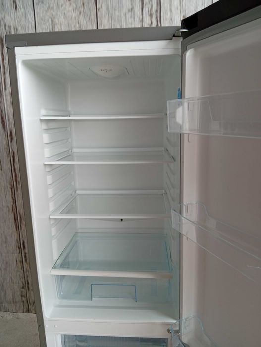 lodówko - zamrażarka / 504