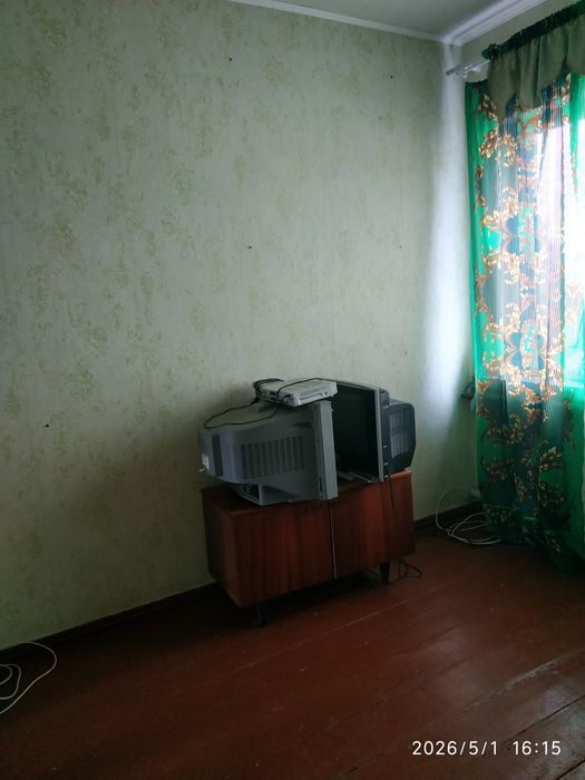 Продам будинок для великої родини. Зміїв.
