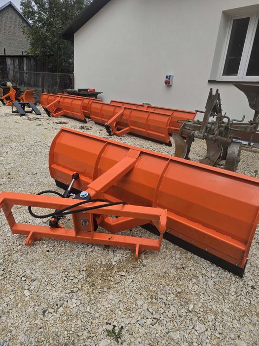 Pług śnieżny do tura / TUZ-a / wózka widłowego – dostawa