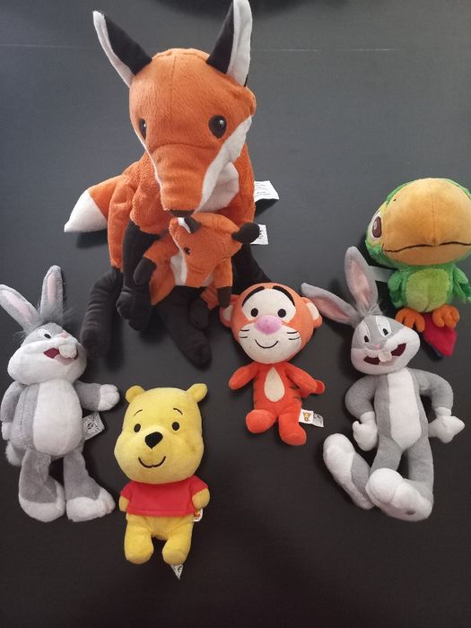 6 Peluches Disney e Warner